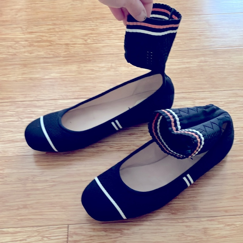 Striped Black knit Fendi flats with rib knit ankle strap